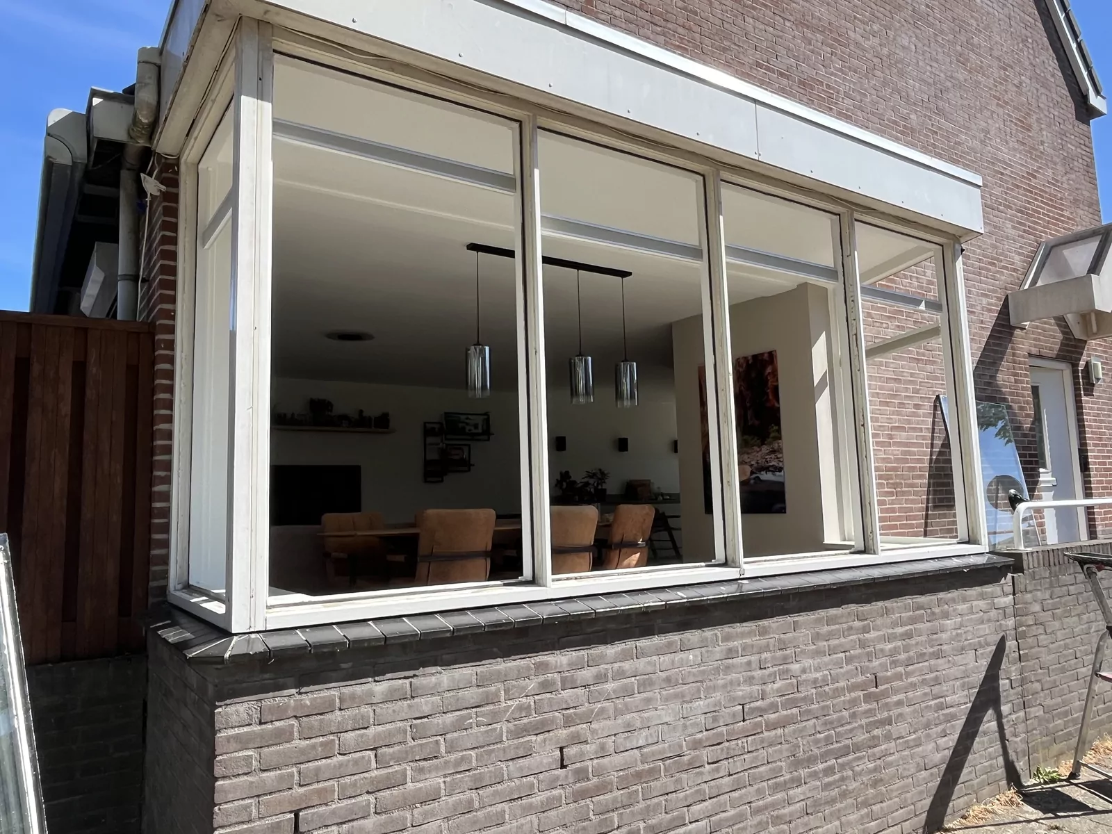 Komplette Glas-Modernisierung eines Wohnhauses — foto 2